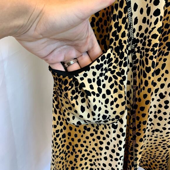 𝅺JOSEPH Ribkoff leopard print sleeveless asymmetrical blouse top Sz 10 NWOT - Picture 7 of 12